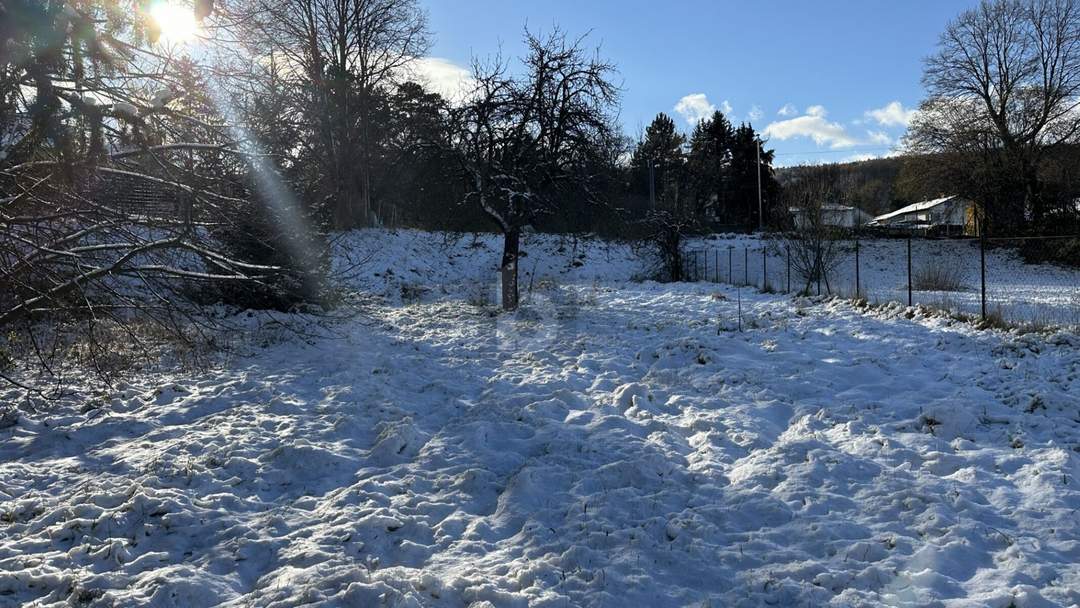 IN BAHNHOFSNÄHE MIT GUTER INFRASTRUKTUR - AUFGESCHLOSSEN