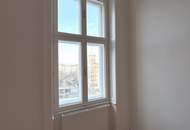 1010! Wunderschöne 2-Zimmer Altbauwohnung mit tollem Ausblick am Schottenring!