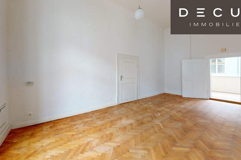 | TRAUMHAFTE RÄUMLICHKEIT FÜR BÜRO ODER PRAXIS | ZWEI ZIMMER | 2. OBERGESCHOSS | ZENTRALE LAGE | WUNDERSCHÖNES ALTBAU - PALAIS, Gewerbeobjekt-miete, 1.144,56,€, 8010 Graz(Stadt)