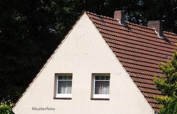 3-Zimmer-Wohnung mit Terrasse und Stellplatz