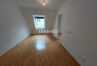 Tolle Lage auf der Nussdorfer Straße DG -2-Zimmer mit Balkon