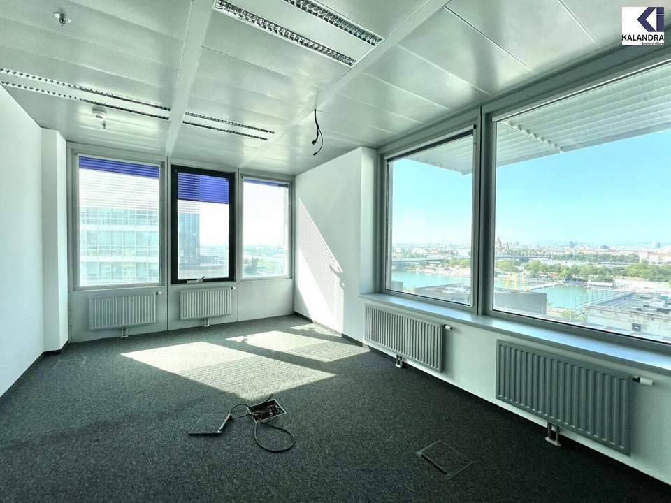 360 TOUR // BÜROFLÄCHE im ARES TOWER