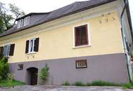 Großzügiges, sanierungsbedürftiges Altbauhaus mit Charakter und Potenzial