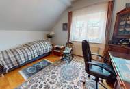 **Schönes und großzügiges Einfamilienhaus mit Schwimmteich**
