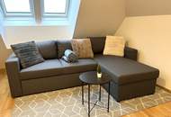 *MÖBLIERTE DG-WOHNUNG* mit herrlichem Balkon und Klimaanlage