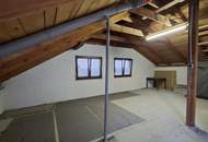 Großzügiges ökologisches Einfamilienhaus in Wiener Neustadt mit Pool, Balkon und viel Ausbaupotential!