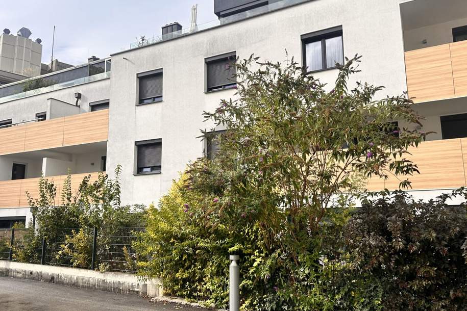 MODERN MIT TOP AUSSTATTUNG UND BARRIEREFREIEM ZUGANG, Wohnung-miete, 847,00,€, 2700 Wiener Neustadt(Stadt)