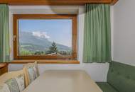 Grundstück in Toplage mit Baugenehmigung für 2 Luxusvillen