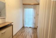 Familienhaus mit 4 Zimmern, Garage und Garten in ruhiger Wohnlage