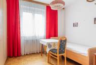 Charmante 3-Zimmer-Eigentumswohnung mit verglaster Loggia und Tiefgaragenplatz in zentraler Lage von Asten