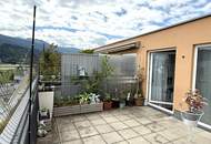 Attraktive 3 Zimmer-Maisonette-Wohnung mit Dachterrasse in Uninähe