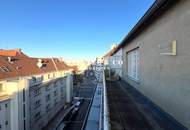 SONNIGES DACHGESCHOSS MIT TERRASSE