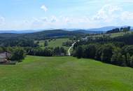 Atemberaubender Fernblick bis Rax und Schneeberg in ländlicher Idylle