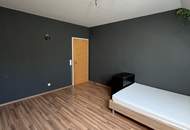 TOLLES, LEISTBARES WOHNJUWEL IN BESTLAGE VON KÖNIGSTETTEN MIT VIELEN HOCHWERTIGEN AUSSTATTUNGSDETAILS UND HOHER LEBENSQUALITÄT