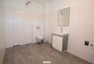 Eckreihenhaus mit Garten und Carport