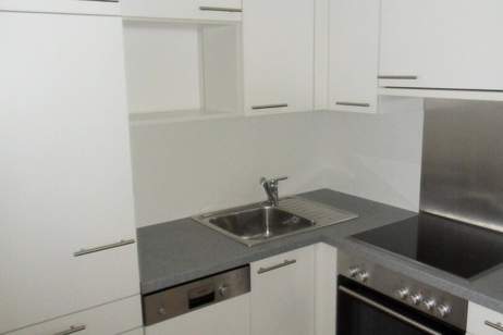 Charmante 2 Zimmerwohnung mit Balkon Nahe Rennweg, Wohnung-miete, 1.075,00,€, 1030 Wien 3., Landstraße