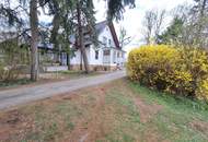 Einzigartiges Anwesen auf weitläufigem Parkgrundstück