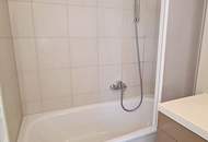 INNSTRASSE, FERNBLICK, unbefristete 97 m2 Dachgeschoß-Maisonette mit Loggia, 2 Zimmer, Komplettküche, Wannenbad, Parketten, gefördert