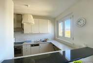 Sehr gepfegte 2 Zimmerwohnung mit Loggia und KFZ-Abstellplatz in zentraler Lage und Fernblick