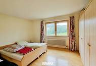Wohntraum im Grünen, großzügiges Einfamilienhaus mit 10 Zimmer in ruhiger Lage