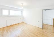 Provisionsfrei! Rendite: 3,5%: noch 1,5 Jahre vermietet-südseitiger Townhouse-Gartentraum/Ruhelage