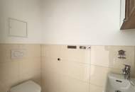 Großzügige 2-Zimmer-Wohnung mit luftiger Wohnküche und großem Balkon - frisch renoviert!