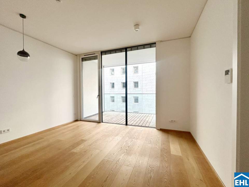 Hochwertige 2-Zimmerwohnung mit Loggia im Diplomatenviertel beim Stadtpark!