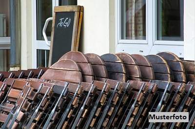 Gastronomiefläche mit großzügigen Gasträumen, Küche und großem Garten