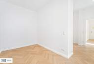 Lichtdurchflutet & luxuriös: Sanierter Altbau-Erstbezug mit Balkon