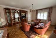 Wohnhaus mit viel Platz und großem Grundstück in schöner, ruhigen Umgebung