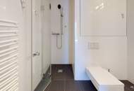 Helle Terrassenwohnung inklusive Pool, Weinkeller, Fitness- und Wellnessbereich