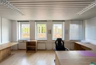 Helle Bürofläche mit eigener Teeküche zu vermieten!