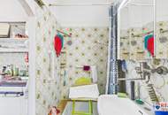 Gepflegtes Haus mit Garten, Garage & Nebengebäuden