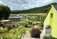 TOP SANIERT MIT BERGBLICK UND EIGENEM WALD