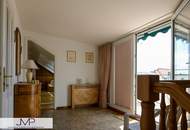 Großzügige DG Wohnung mit 2 ruhigen Südterrassen in zentraler Lage