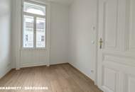 ! RENOVIERTE AKADEMIKERSINGLE-HAUPTMIETE IN KLASSISCHEM STILALTBAU !