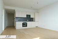 Erstbezug - Sonnige 2-Zimmer Wohnung mit Roof-Top-Pool und Blick über Skyline von Wien!