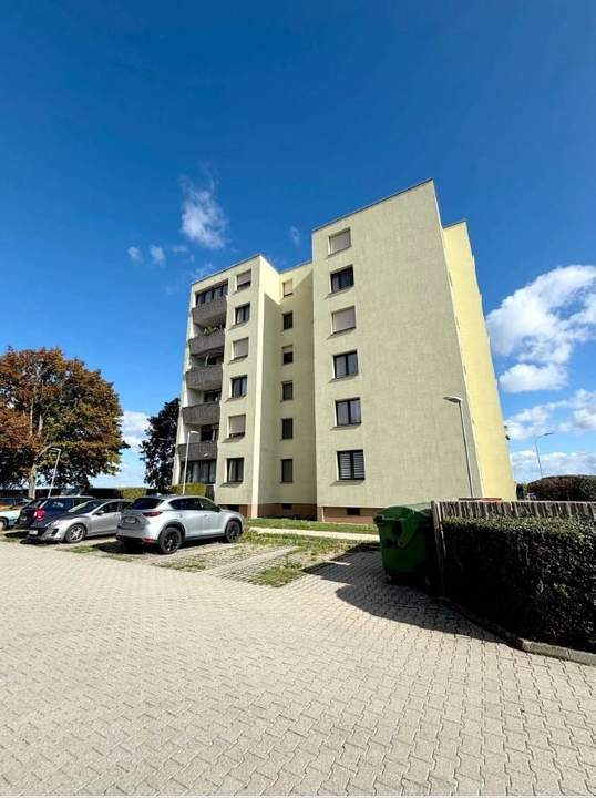Sehr gepﬂegte 3-Zimmer-Wohnung in Gänserndorf Stadt!