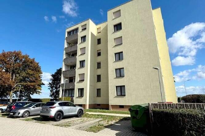 Sehr gepﬂegte 3-Zimmer-Wohnung in Gänserndorf Stadt!, Wohnung-miete, 1.150,00,€, 2230 Gänserndorf