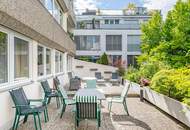 Auberg: Großzügige Eigentumswohnung mit ruhiger Terrasse und Indoor-Pool