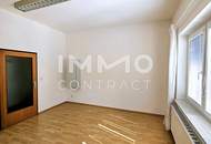 Großzügige Büroräume in attraktiver Lage in kleinem Mehrparteienhaus