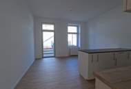 TERASSENWOHNUNG in generalsaniertem STILALTBAU - 4 Zimmer