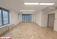 Ruhiges Hinterhofbüro