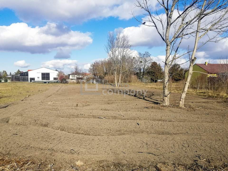 Traumhaftes Baugrundstück in Loimersdorf – 1079 m² für Ihre Zukunft!