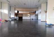 Tokiostraße / Kirschblütenpark: VIS / Japanische Schule: Möblierte 4 Zimmer-Maisonetten-Wohnung mit einer Loggia und Terrasse + optionaler Garagenstellplatz!