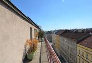 CHRISTOPH CHROMECEK IMMOBILIEN - 1090 WIEN - Renovierungsbedürftige Dachgeschoßwohnung mit Terrasse!