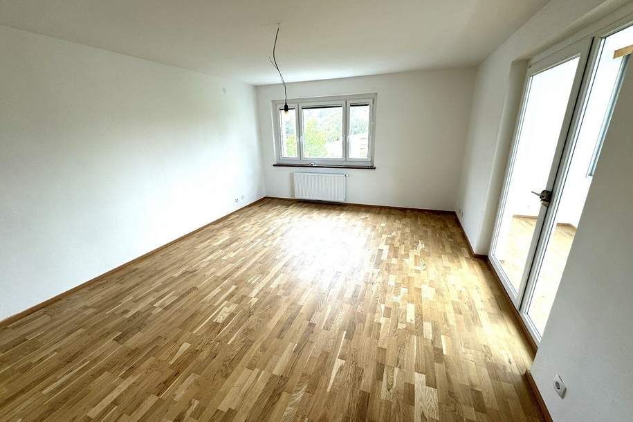 MIETE! Komplett renovierte Zwei-Zimmerwohnung im 3. Liftstock mit sonniger Loggia!, Wohnung-miete, 1.247,57,€, 2344 Mödling