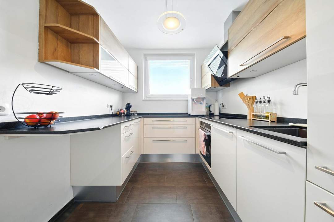 Geräumige 3-Zimmer-Wohnung mit Loggia: Entspanntes Wohnen mit Grünblick!