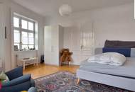 Altbau mit Lift! Moderne Single&Pärchen Wohnung !