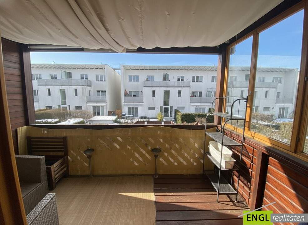 sofort verfügbare helle, gutangelegte 3 Zimmerwohnung mit sonniger Loggia in zentraler Lage